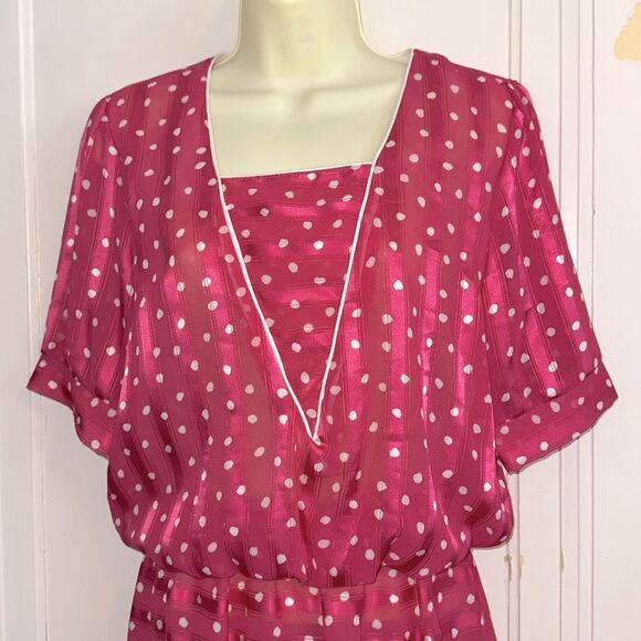 Vintage 80s Stuart Alan Bright Pink Short Sleeve Dress with White Polka Dots - Picture 3 of 10